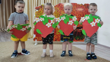 КАК РЕБЯТА ПОЗНАЮТ КРАСОТУ МУЗЫКИ...